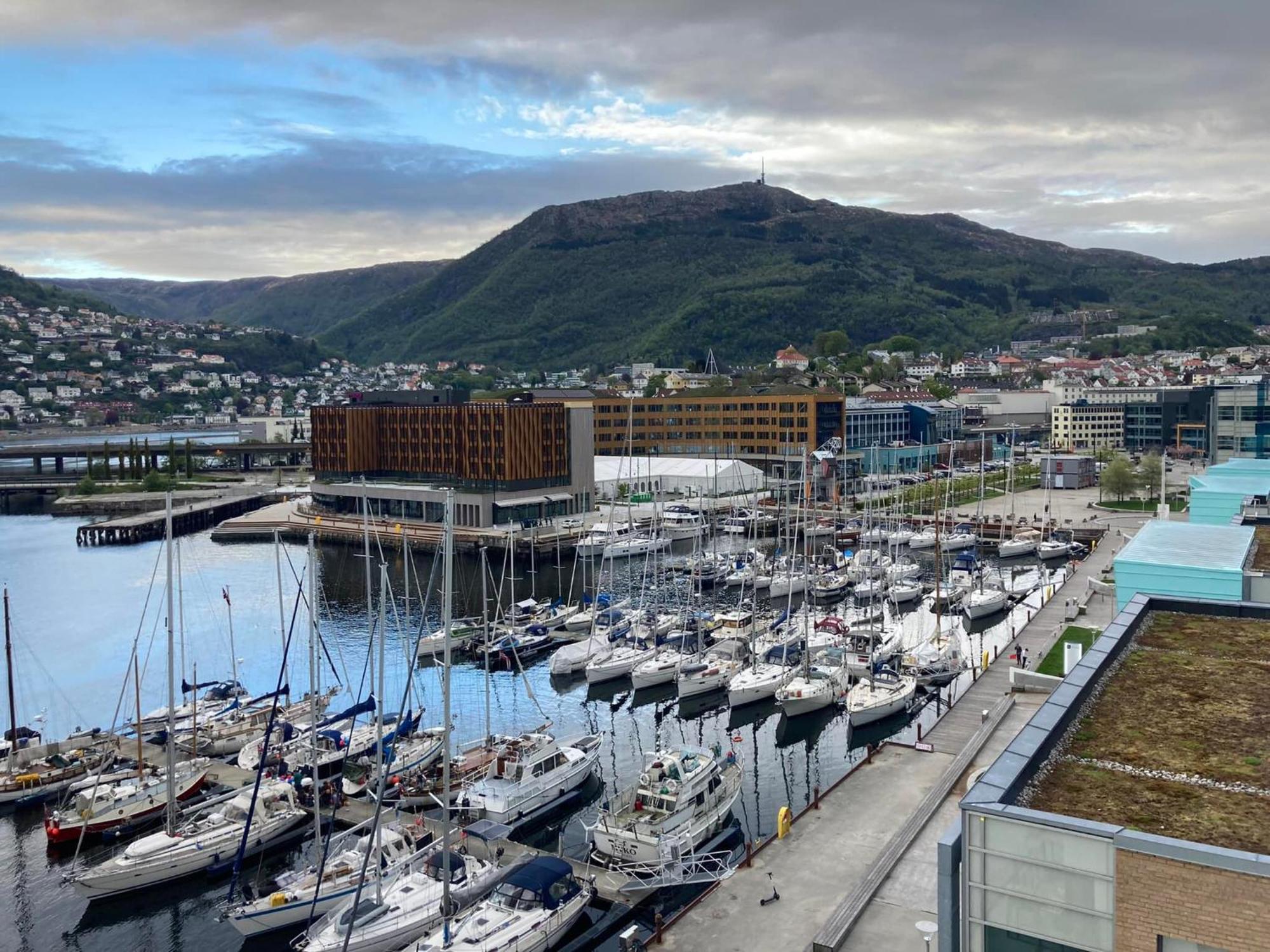 Modern Apartment - Amazing Terrace And Fjord View, Close To City Center Bergen Exterior foto